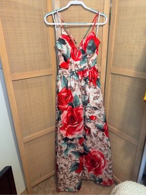 Soieblu Red Rose Print Spaghetti Strap Maxi Dress